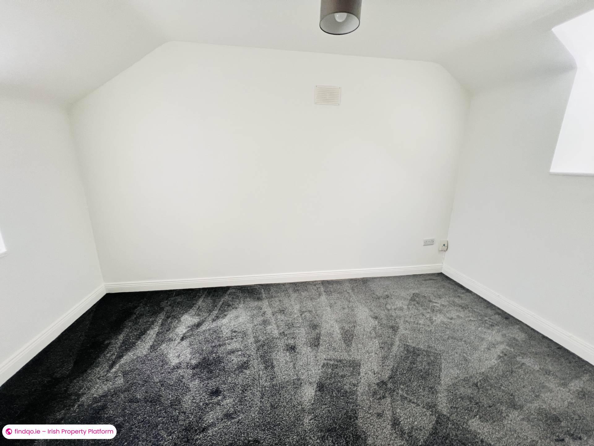 Semi-detached house for Sale in Westbury, Clare