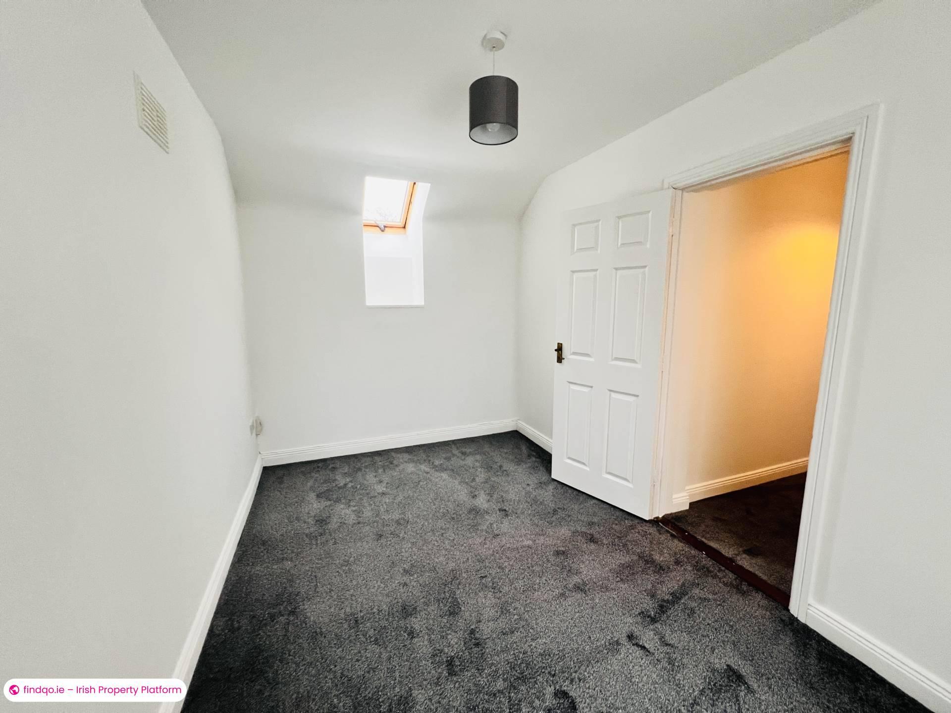 Semi-detached house for Sale in Westbury, Clare