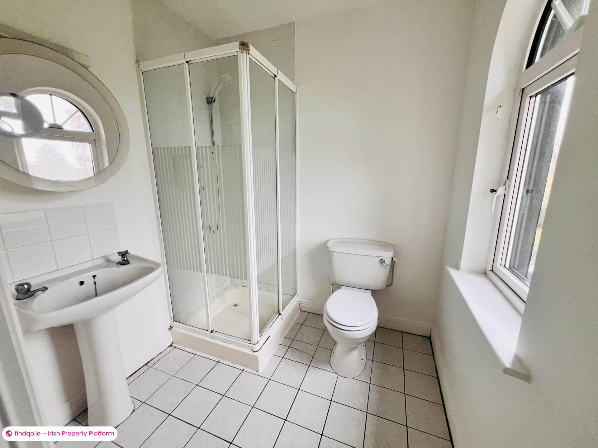 Semi-detached house for Sale in Westbury, Clare