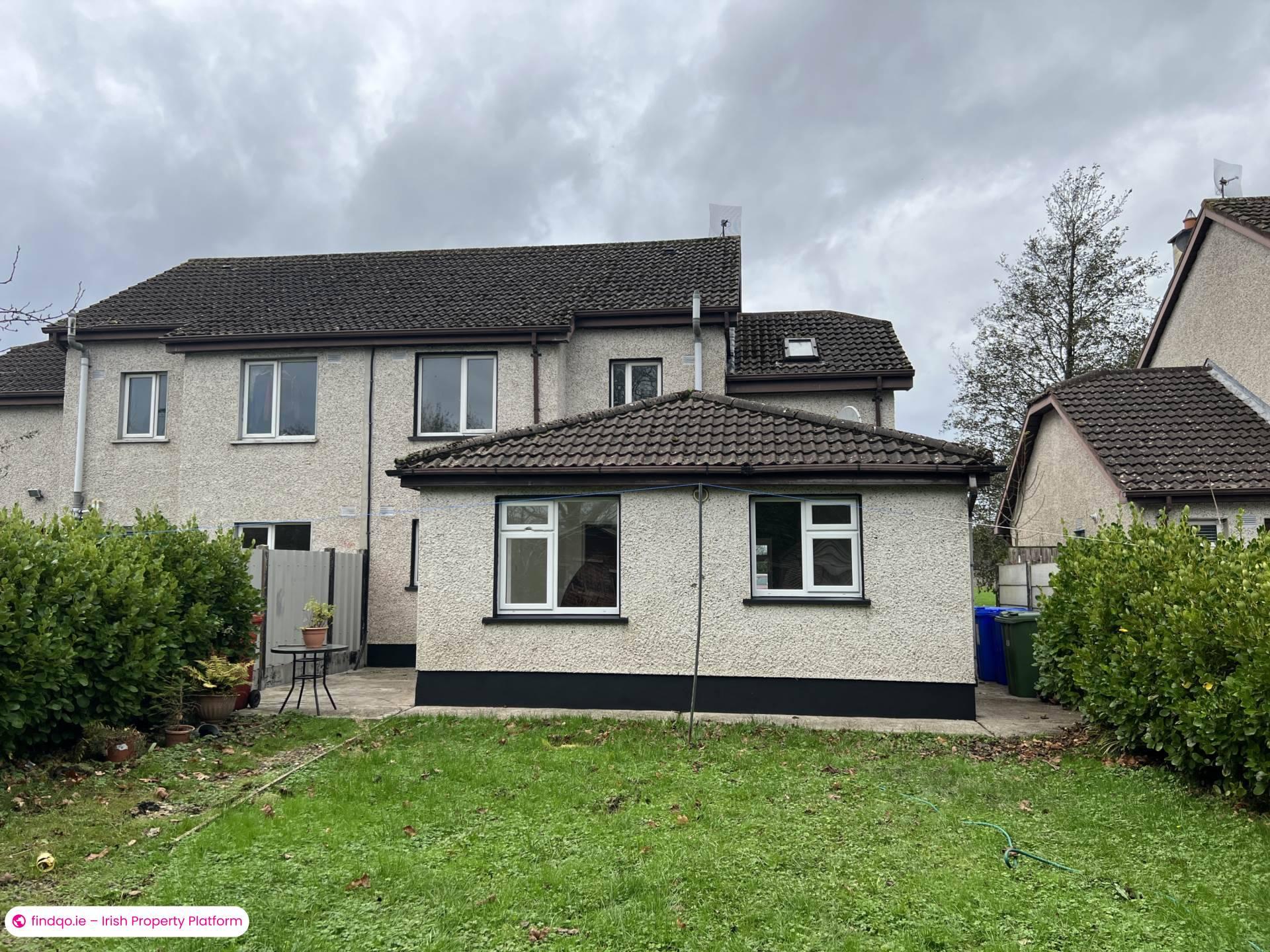 Semi-detached house for Sale in Westbury, Clare
