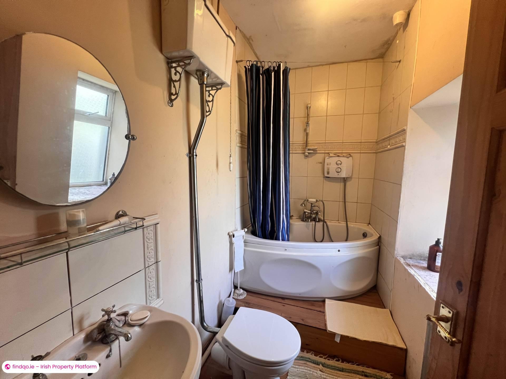 Detached house for Sale in Charleville, Cork