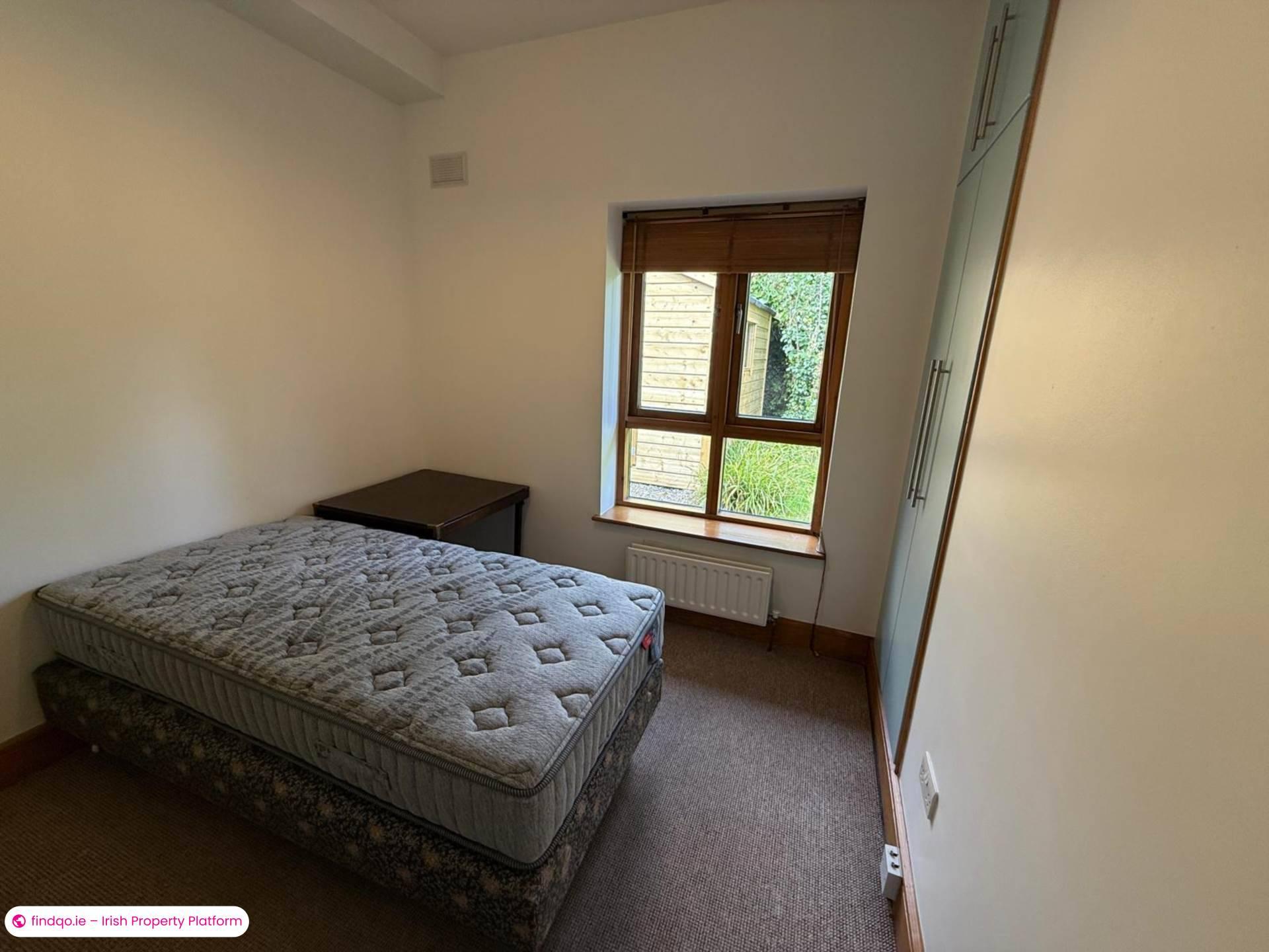 2 Bedroom Semi-detached house for Rent in Ballinacurra, Limerick, V94 A6WN