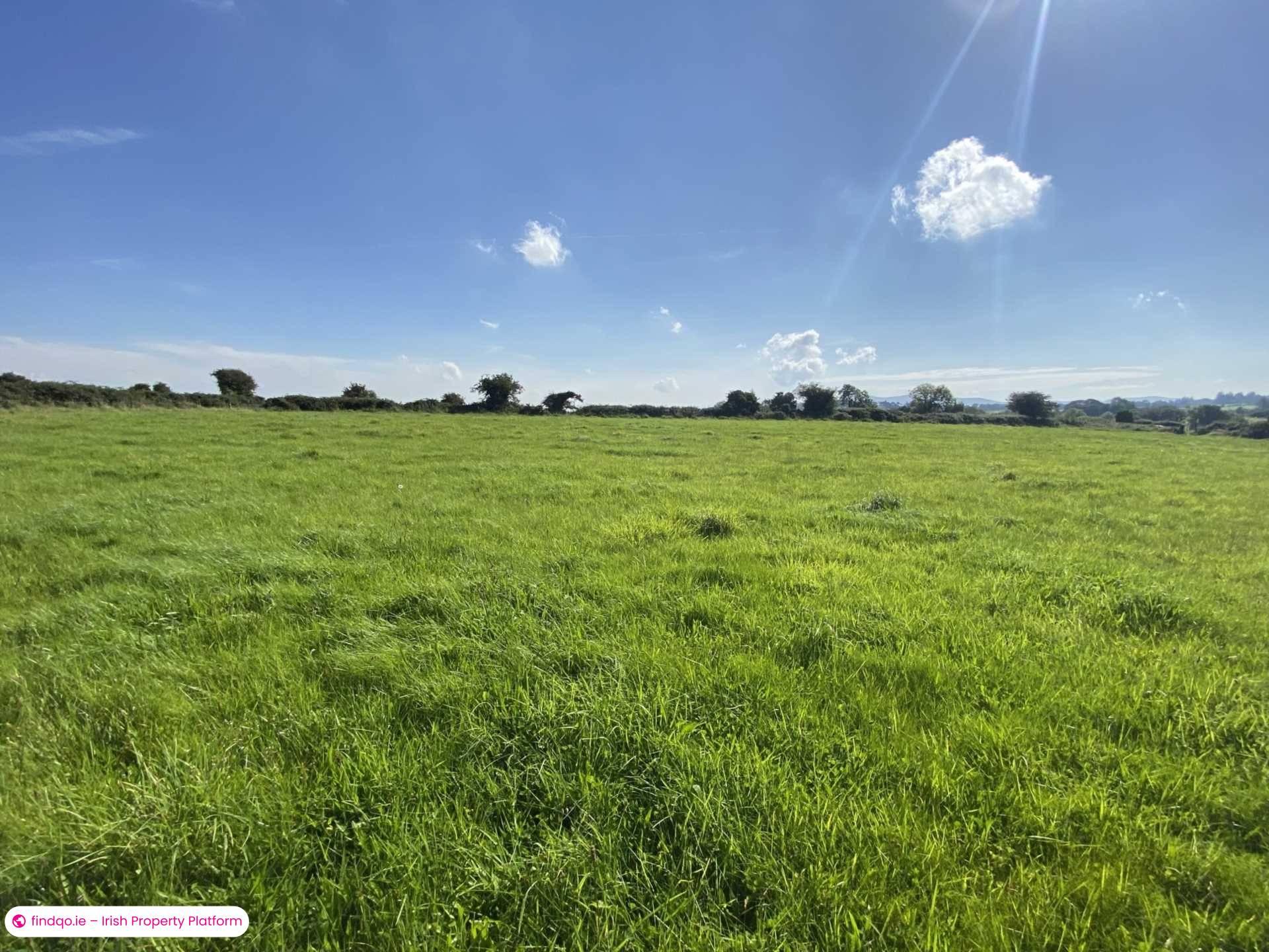 Commercial Site for Sale in Kilcash, Tipperary