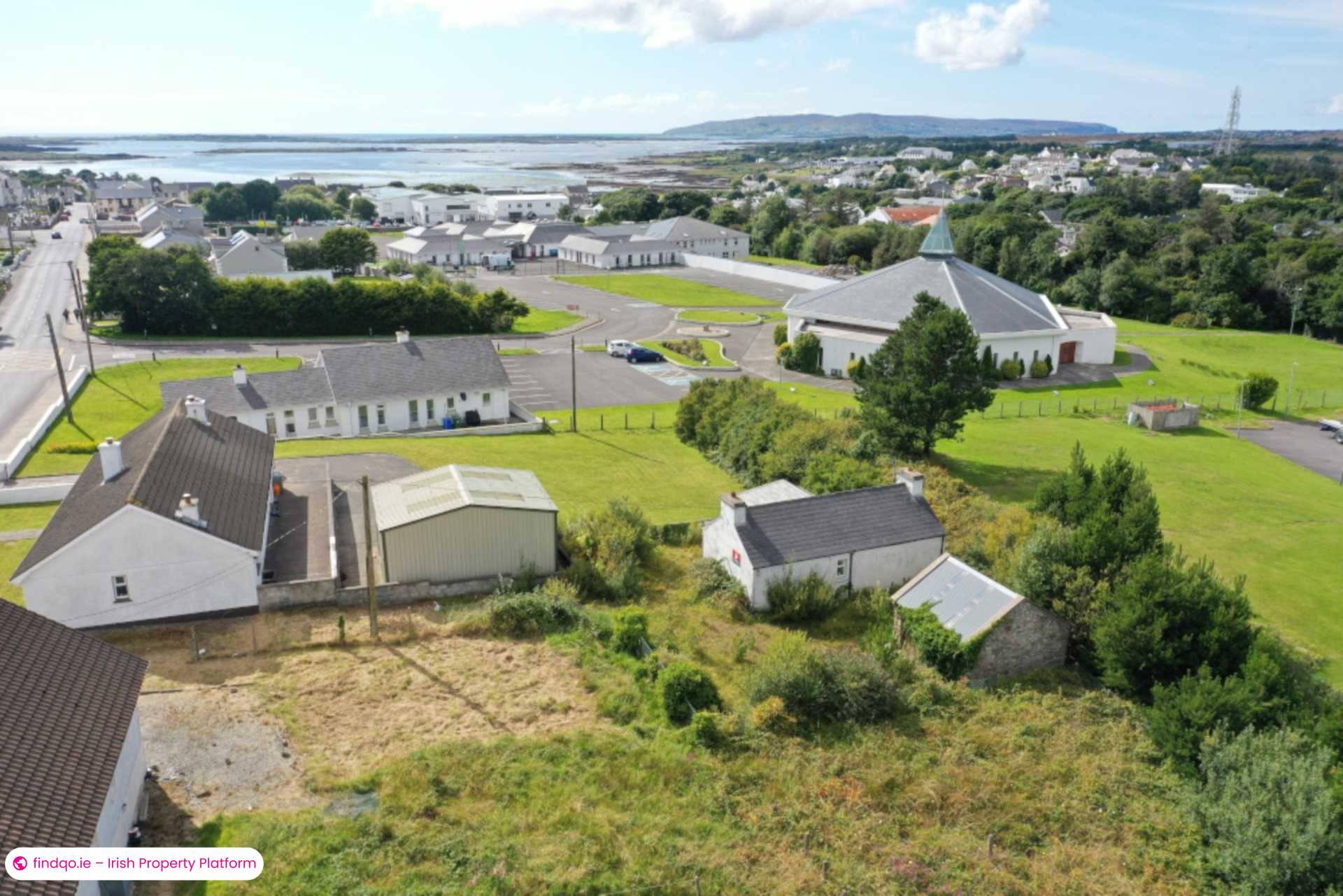 Detached house for Sale in Dungloe, Donegal