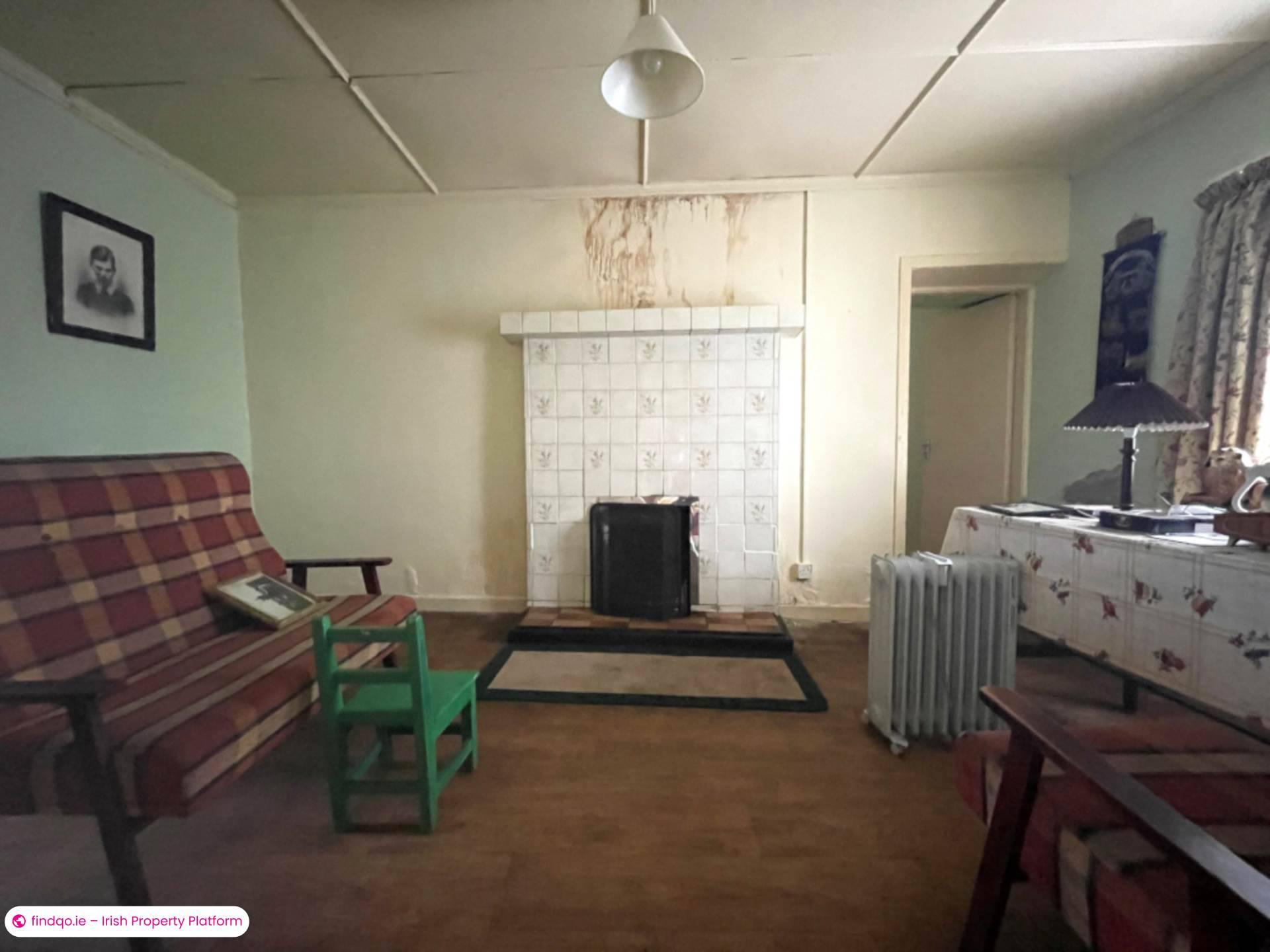 Semi-detached house for Sale in Kincasslagh, Donegal