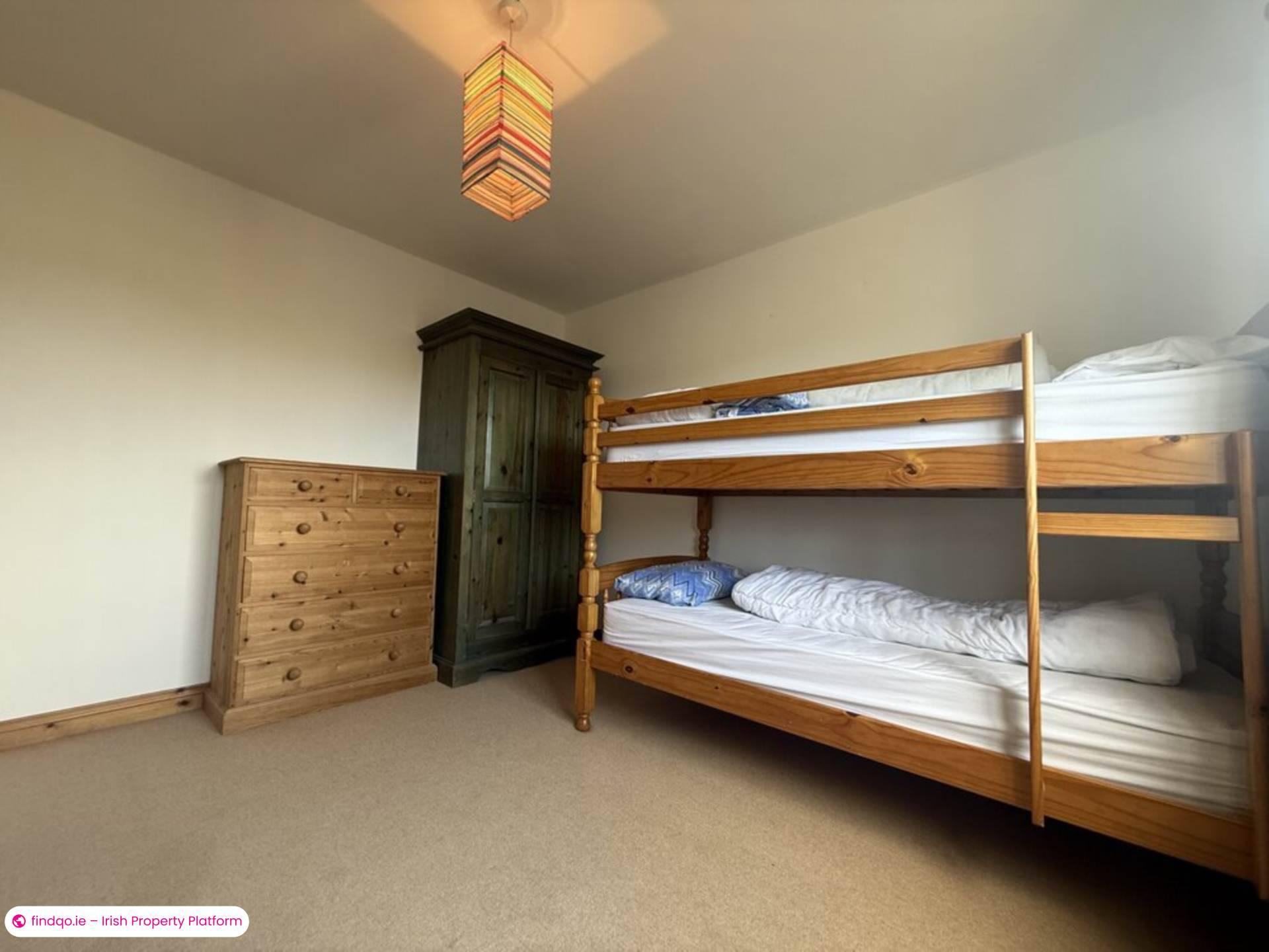 Detached house for Sale in Burtonport, Donegal