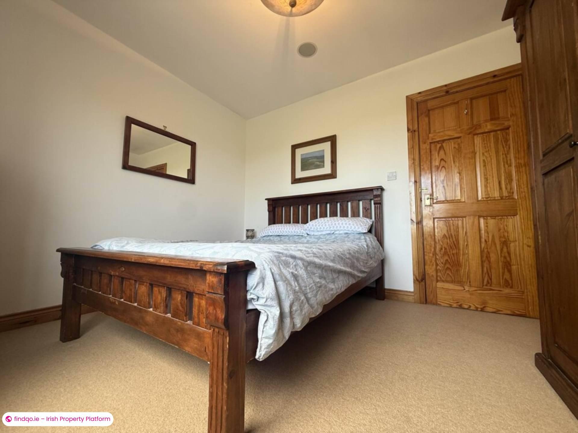 Detached house for Sale in Burtonport, Donegal