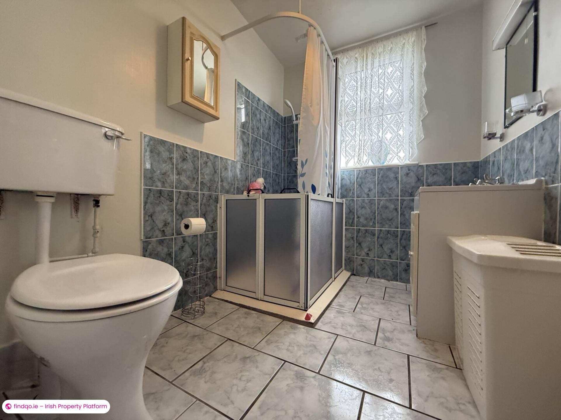 Detached house for Sale in Burtonport, Donegal