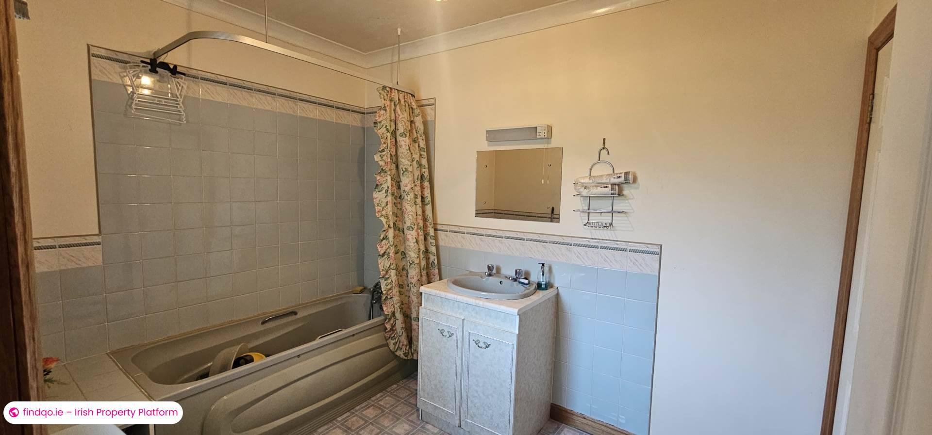 Detached house for Sale in Barna, Galway