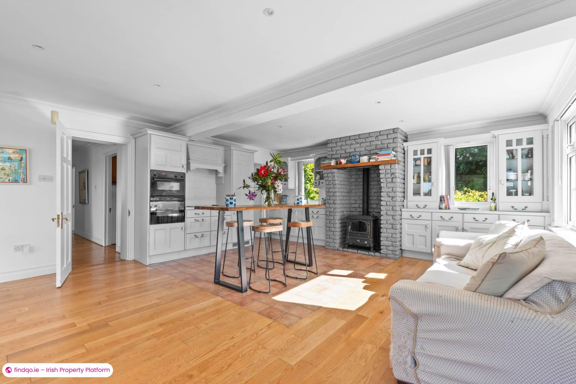 Detached house for Sale in Oughterard, Galway