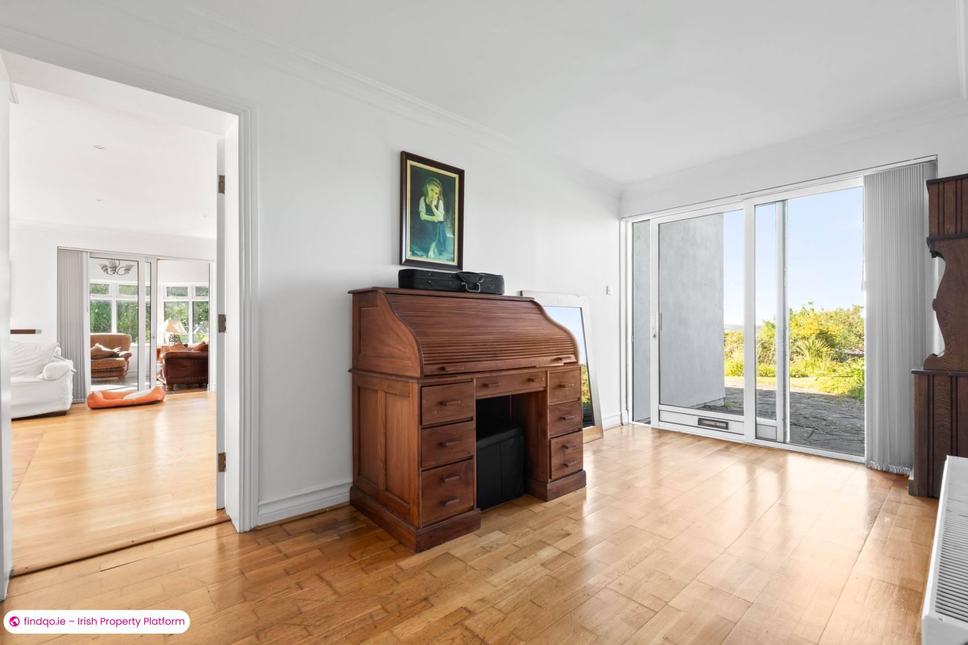 Detached house for Sale in Oughterard, Galway