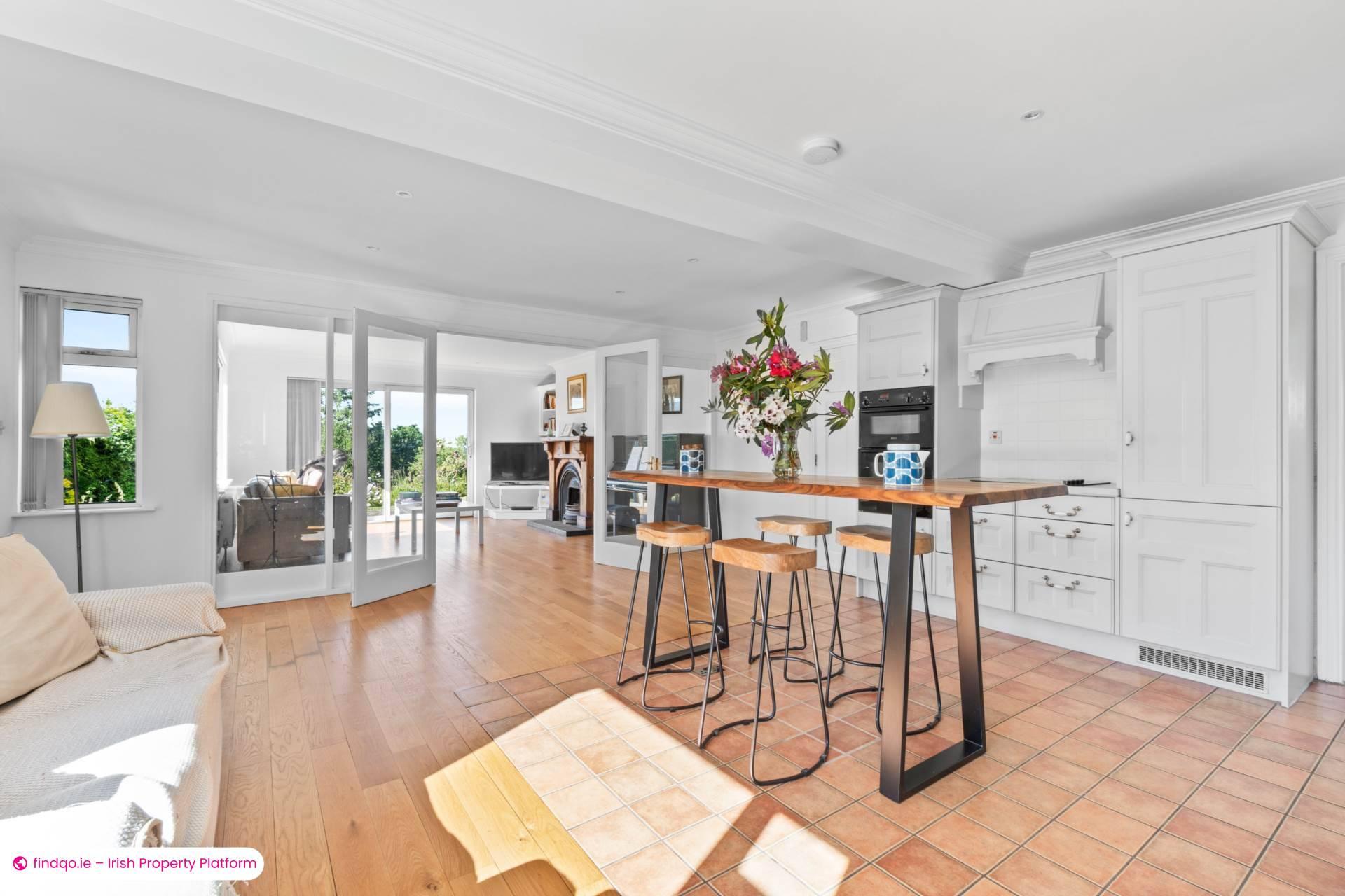 Detached house for Sale in Oughterard, Galway