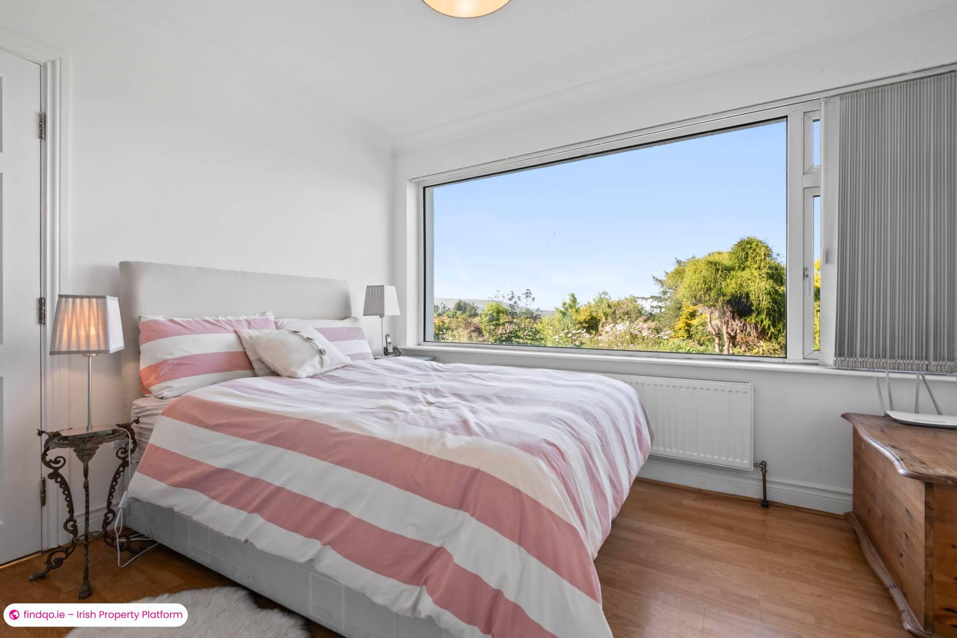 Detached house for Sale in Oughterard, Galway