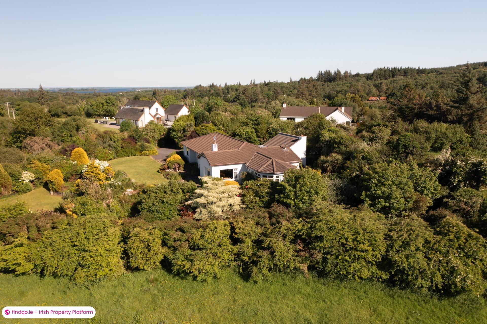 Detached house for Sale in Oughterard, Galway