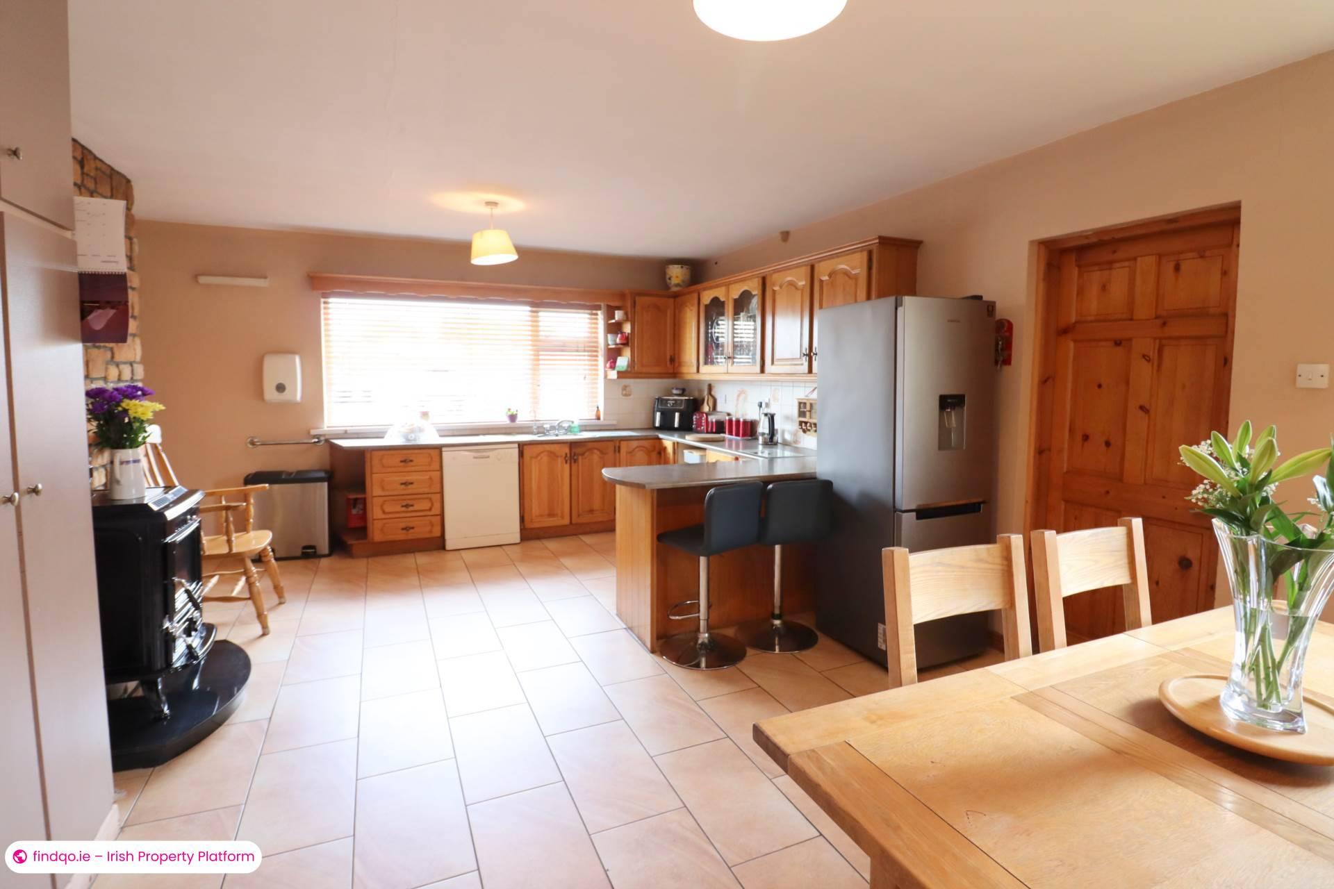 Detached house for Sale in Oranmore, Galway, H91 E198