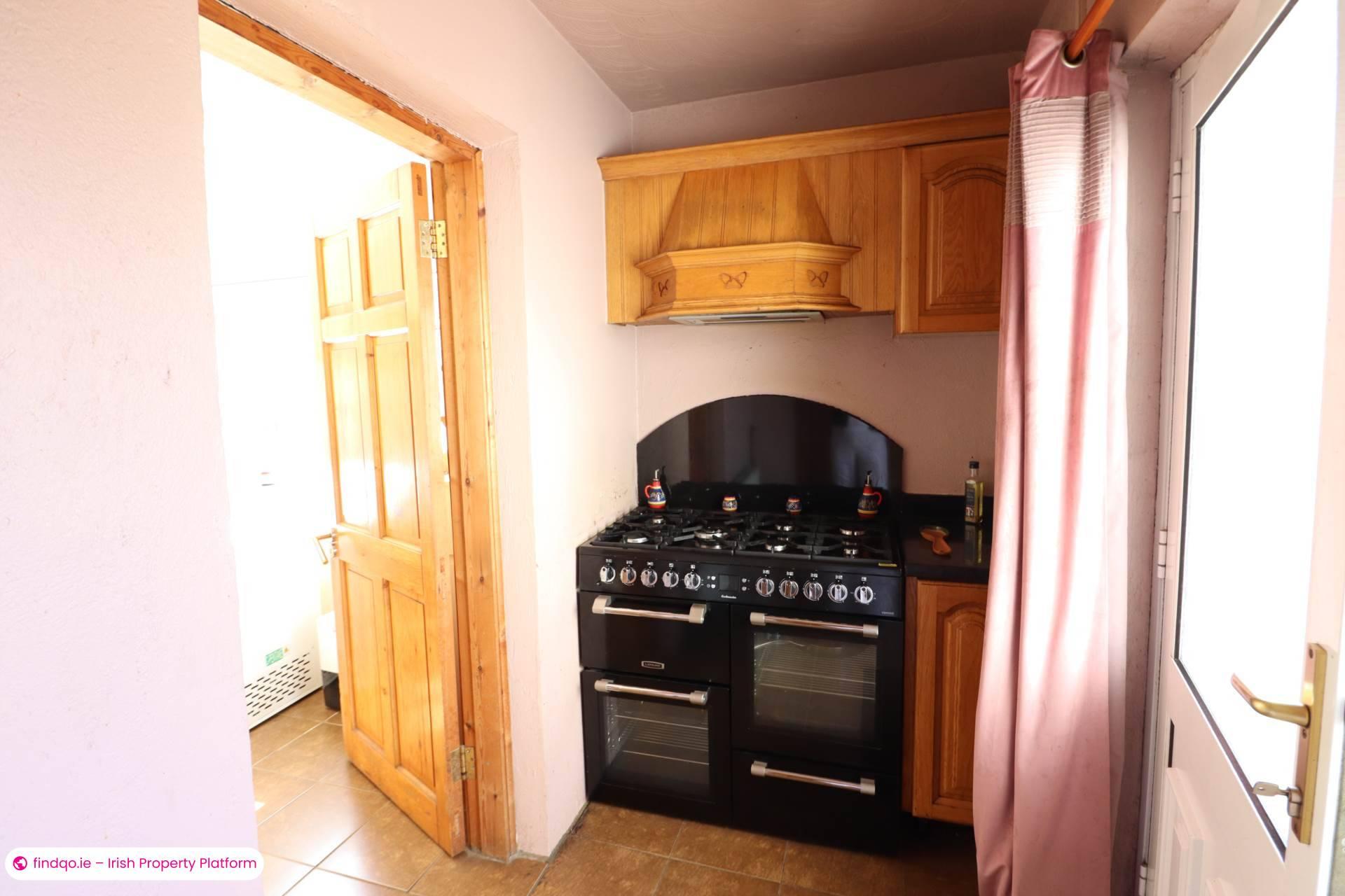 Detached house for Sale in Oranmore, Galway, H91 E198