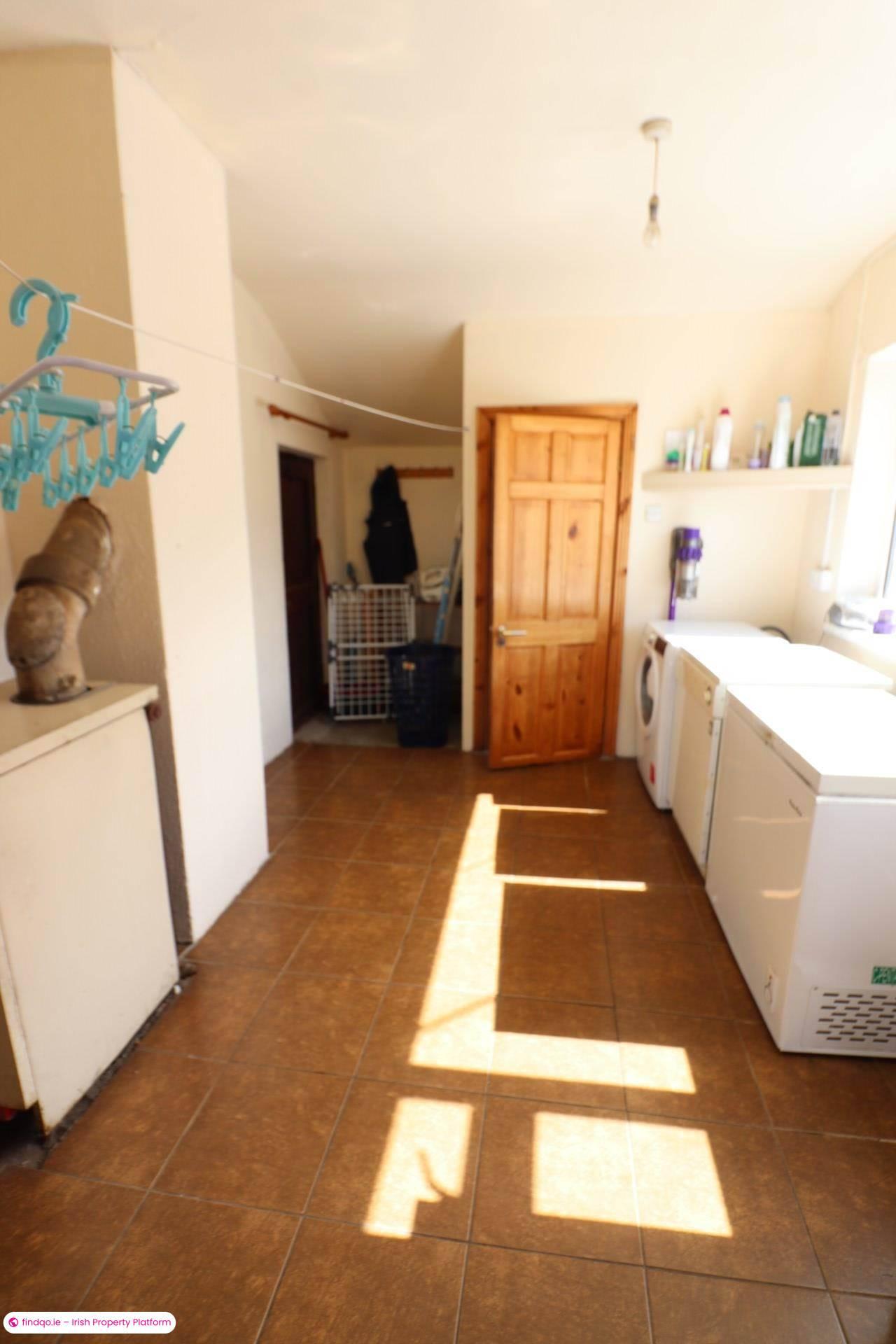 Detached house for Sale in Oranmore, Galway, H91 E198