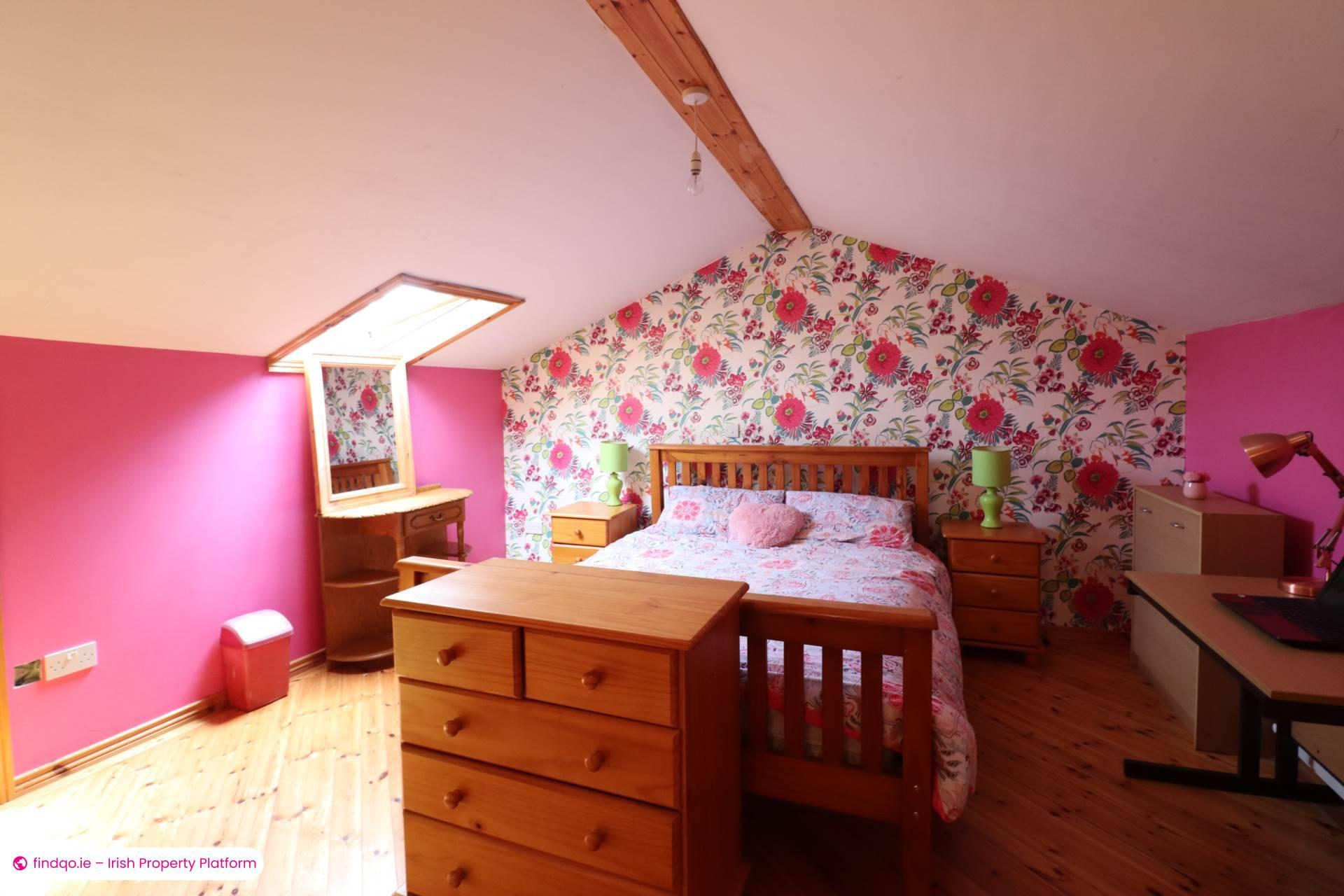 Detached house for Sale in Oranmore, Galway, H91 E198