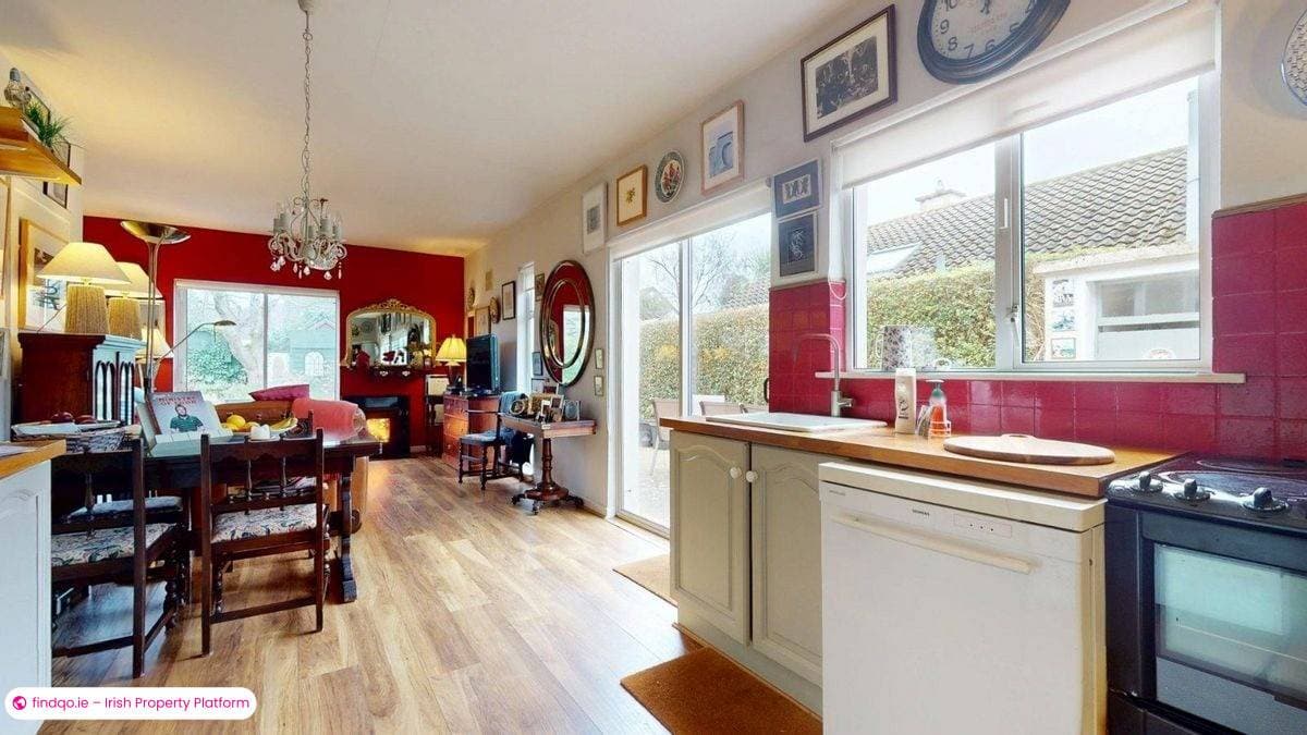 Bungalow for Sale in Sutton, Dublin 13