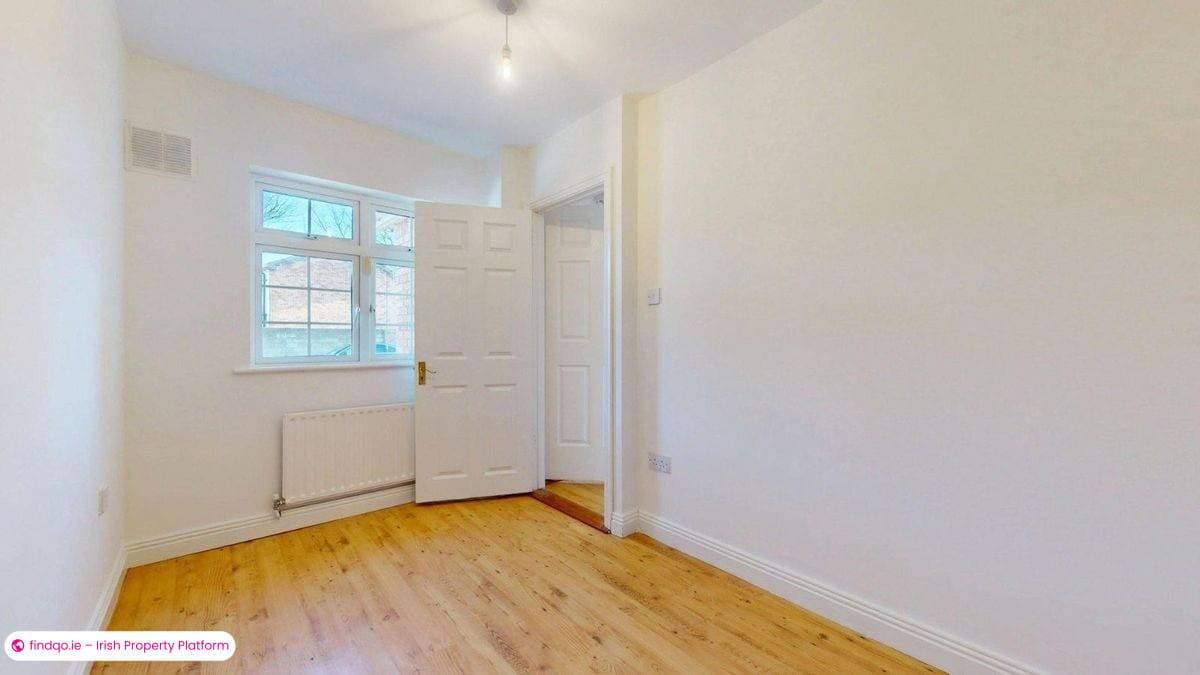 Bungalow for Sale in Sutton, Dublin 13