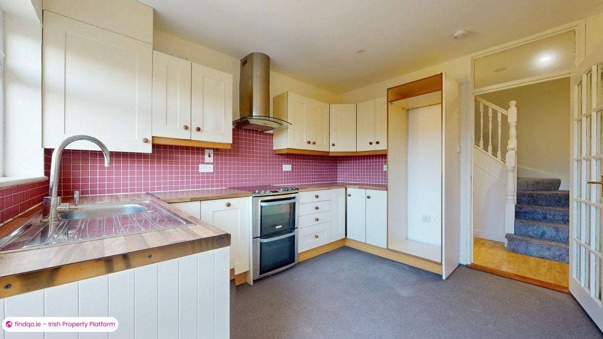 Bungalow for Sale in Sutton, Dublin 13