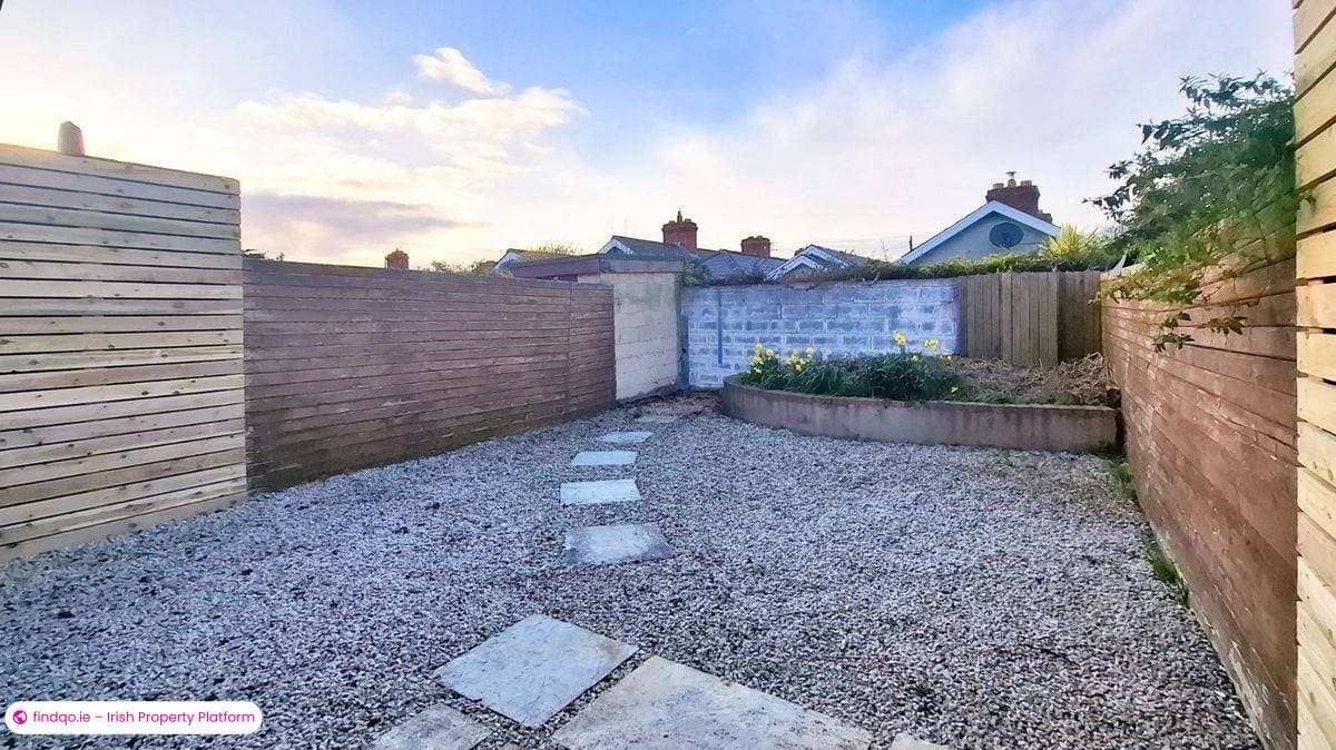 Bungalow for Sale in Sutton, Dublin 13