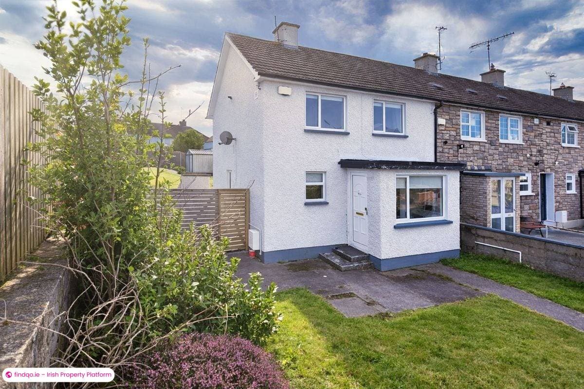 End of terrace house for Sale in Howth, Dublin 13