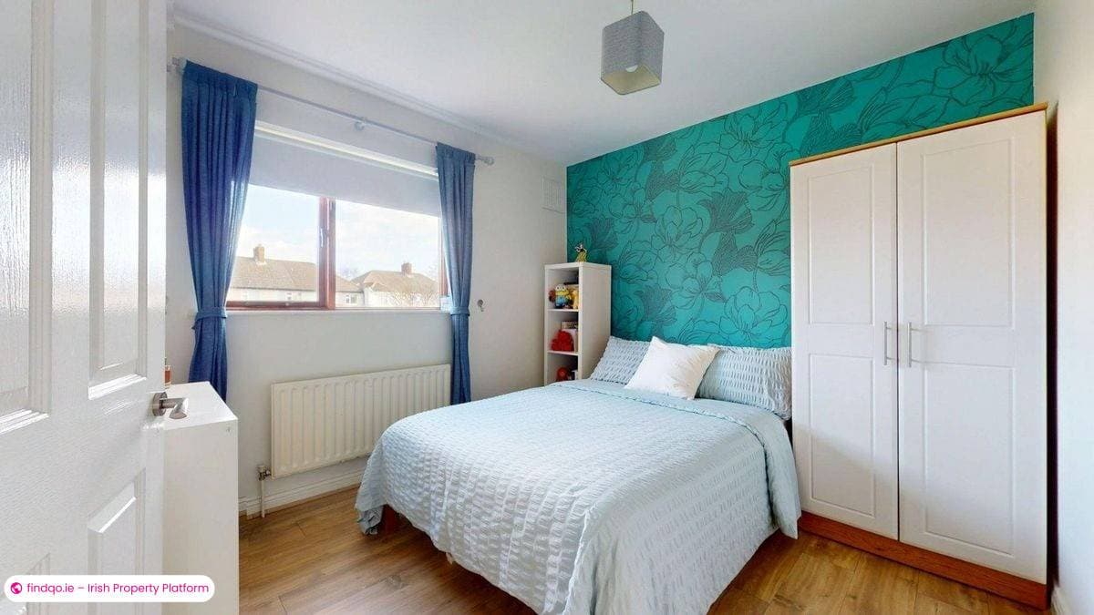 Semi-detached house for Sale in Beaumont, Dublin 9