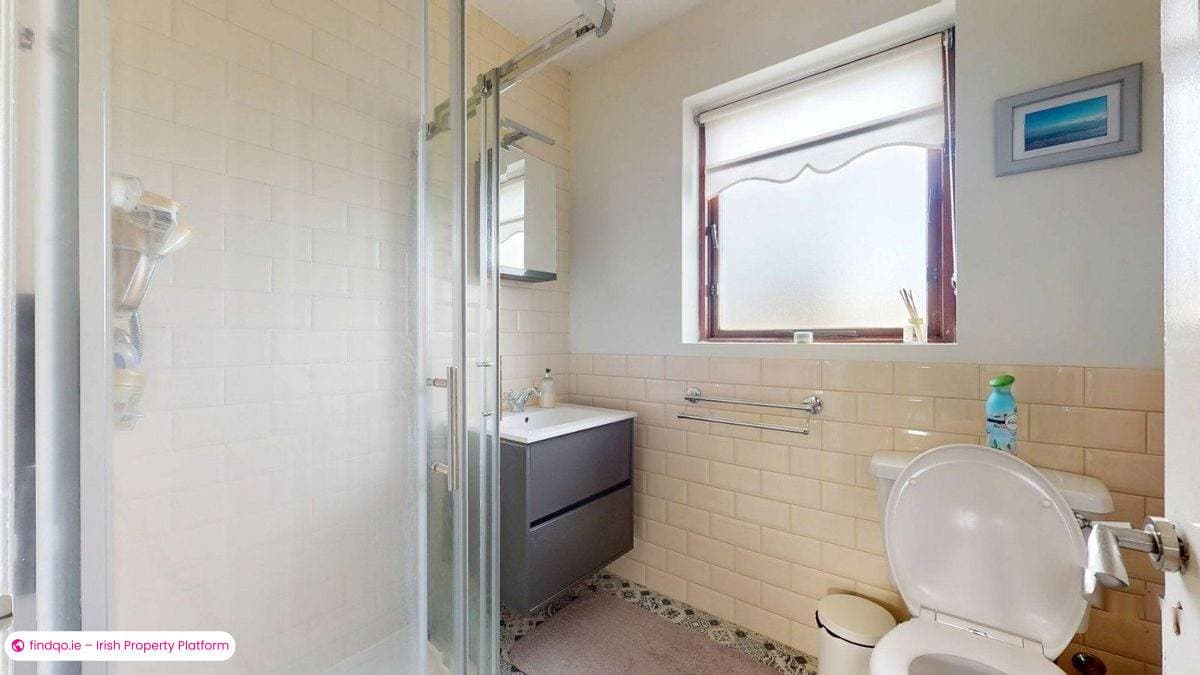 Semi-detached house for Sale in Beaumont, Dublin 9