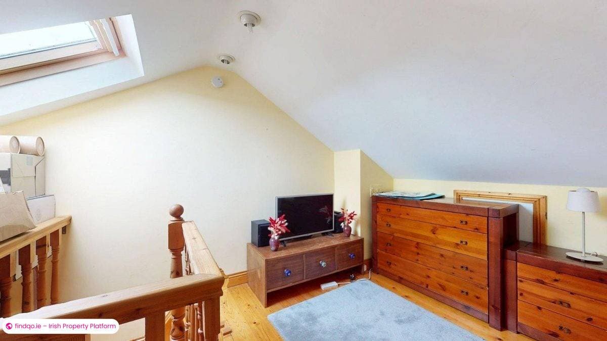 Semi-detached house for Sale in Beaumont, Dublin 9