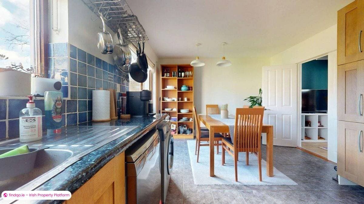 Semi-detached house for Sale in Beaumont, Dublin 9