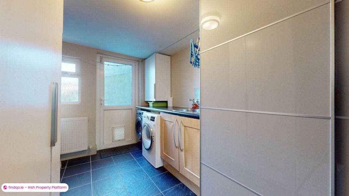 Semi-detached house for Sale in Howth, Dublin 13