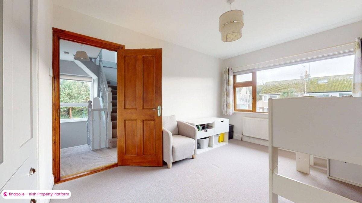 Semi-detached house for Sale in Howth, Dublin 13