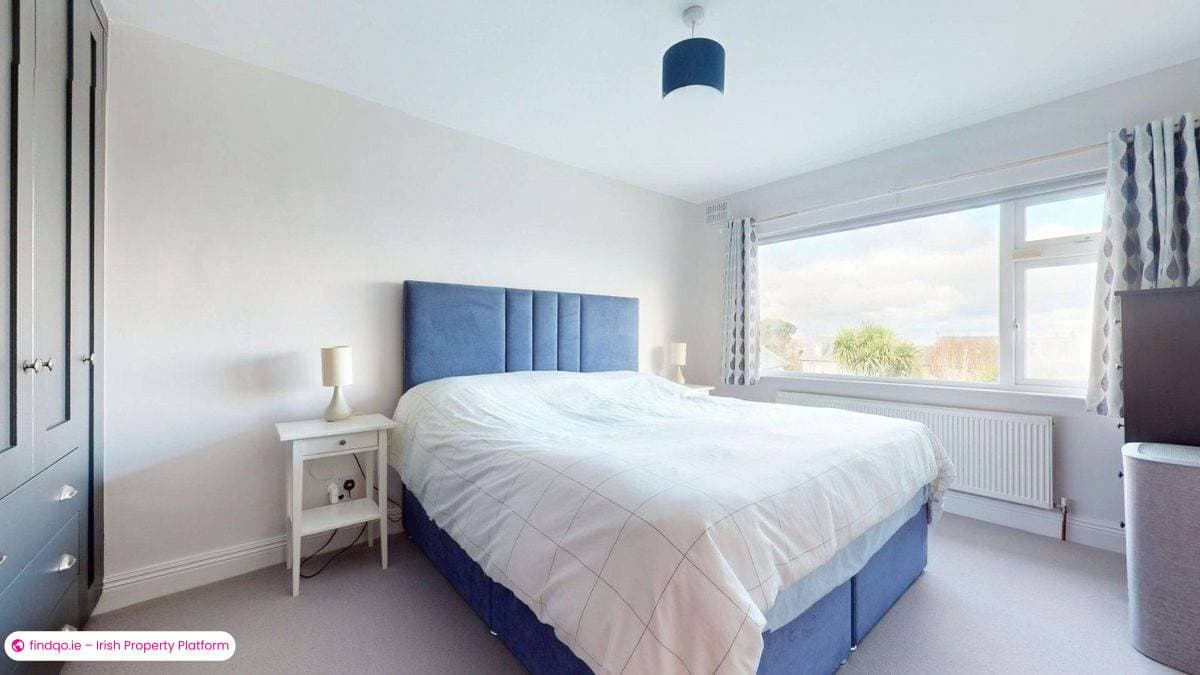 Semi-detached house for Sale in Howth, Dublin 13