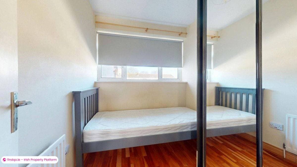 End of terrace house for Sale in Sutton, Dublin 13