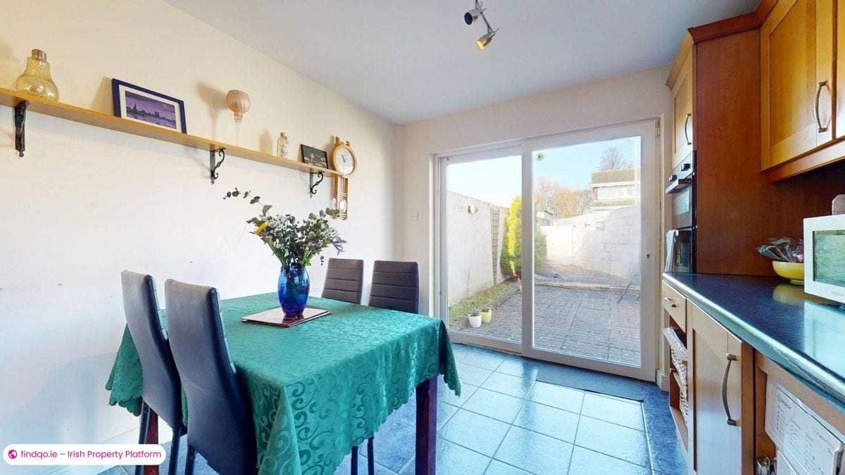 End of terrace house for Sale in Sutton, Dublin 13