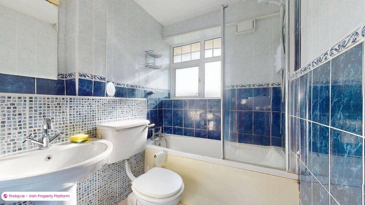 End of terrace house for Sale in Sutton, Dublin 13