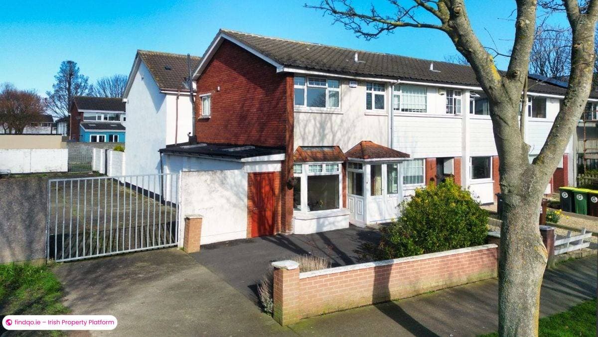 End of terrace house for Sale in Sutton, Dublin 13
