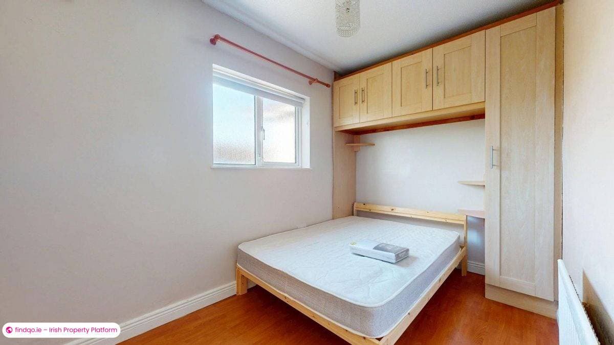 End of terrace house for Sale in Sutton, Dublin 13