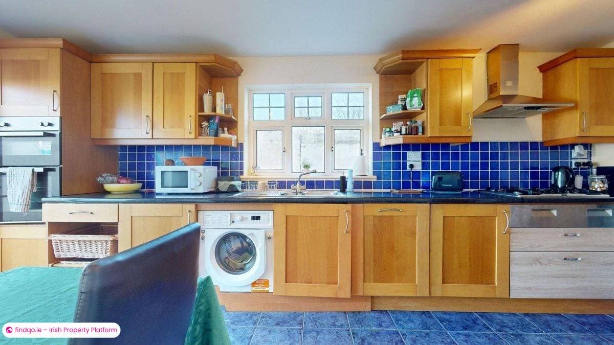 End of terrace house for Sale in Sutton, Dublin 13