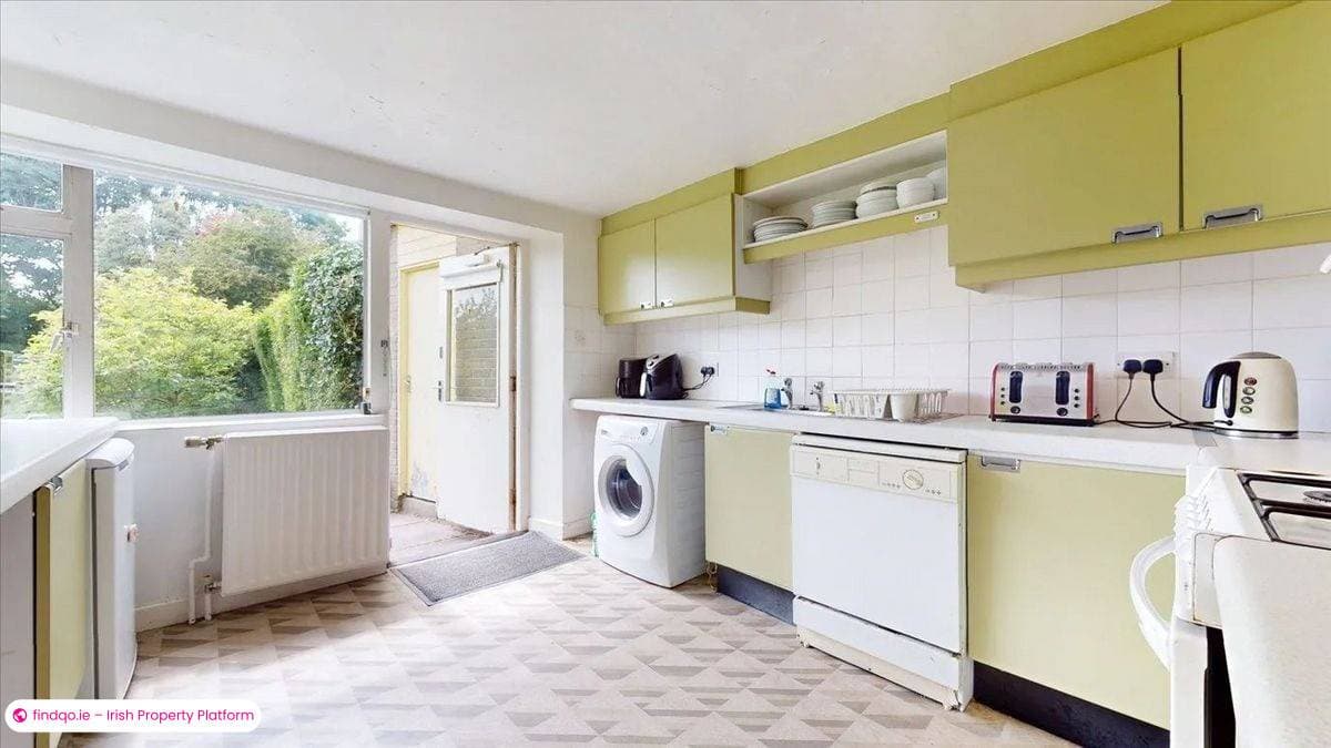 Detached house for Sale in Sutton, Dublin 13