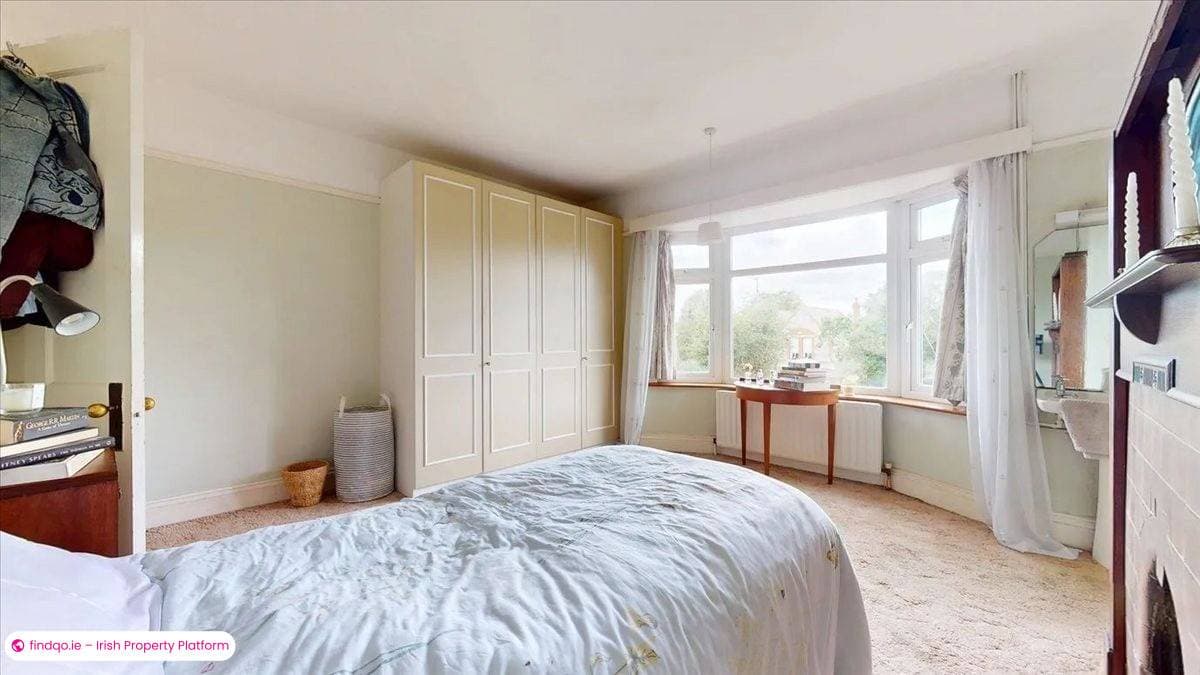 Detached house for Sale in Sutton, Dublin 13