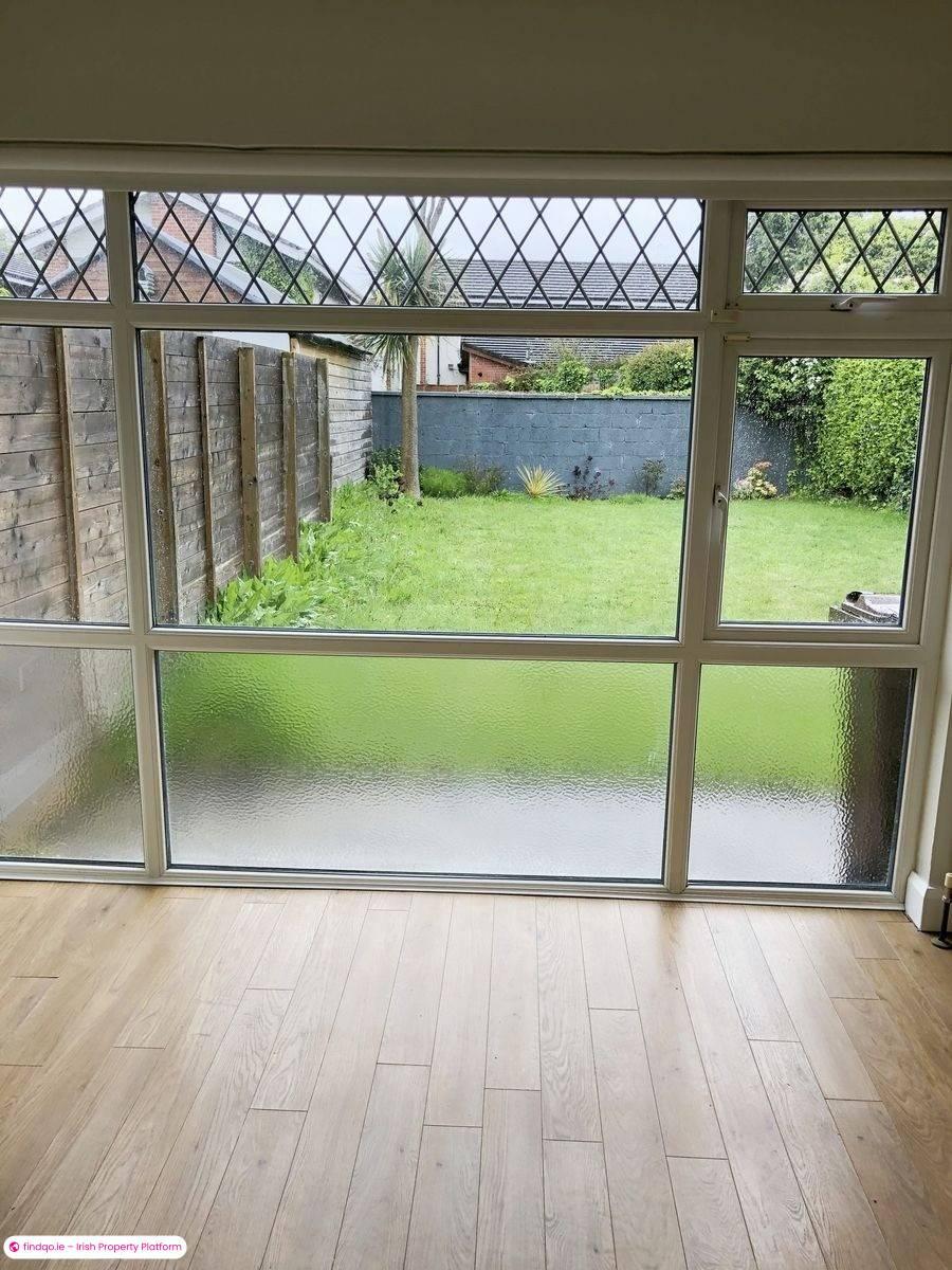 3 Bedroom House for Rent in Cabinteely, Dublin 18
