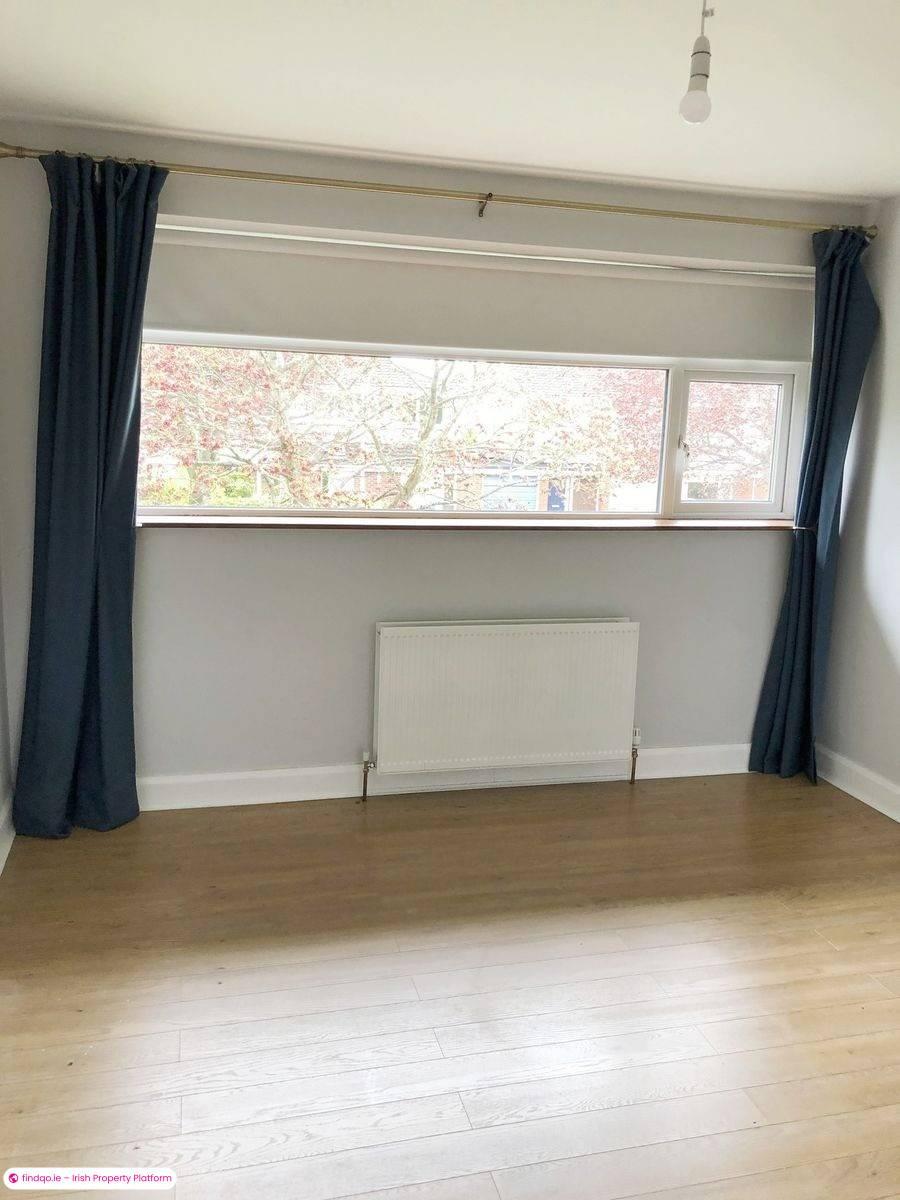 3 Bedroom House for Rent in Cabinteely, Dublin 18