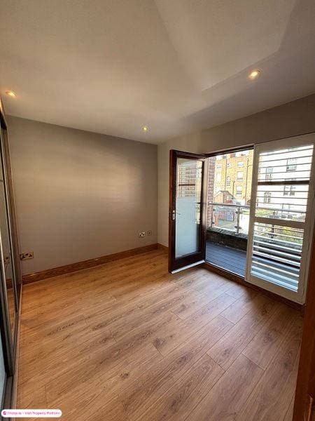 3 Bedroom Apartment for Rent in Dublin 2