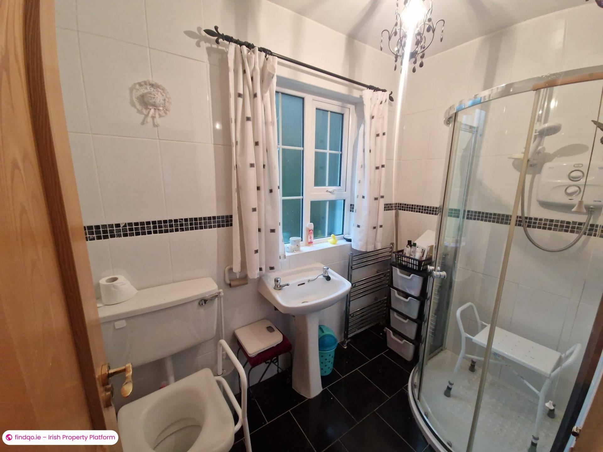 Semi-detached house for Sale in Monaghan, Monaghan