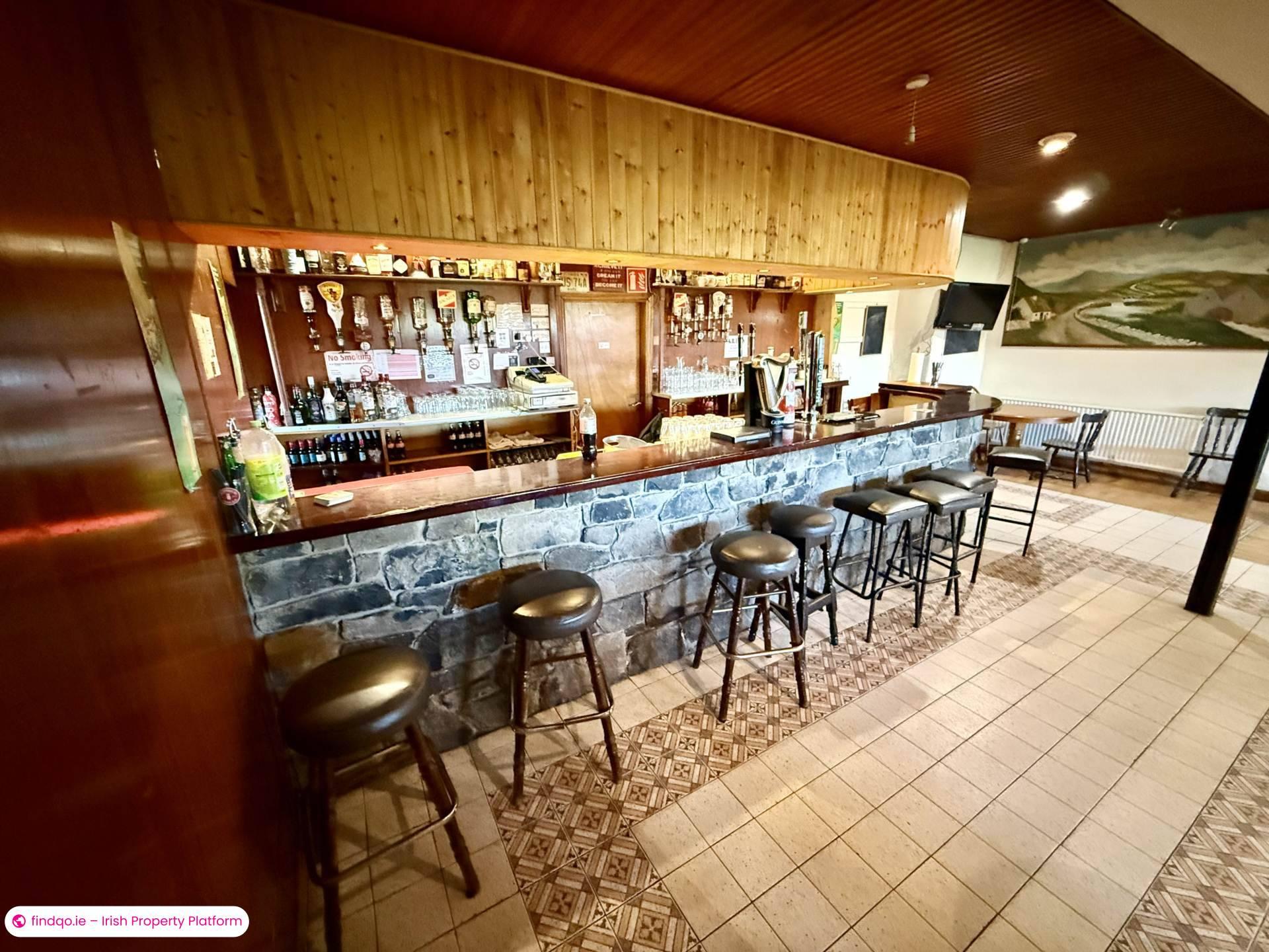 Semi-detached house for Sale in Dunmore, Galway