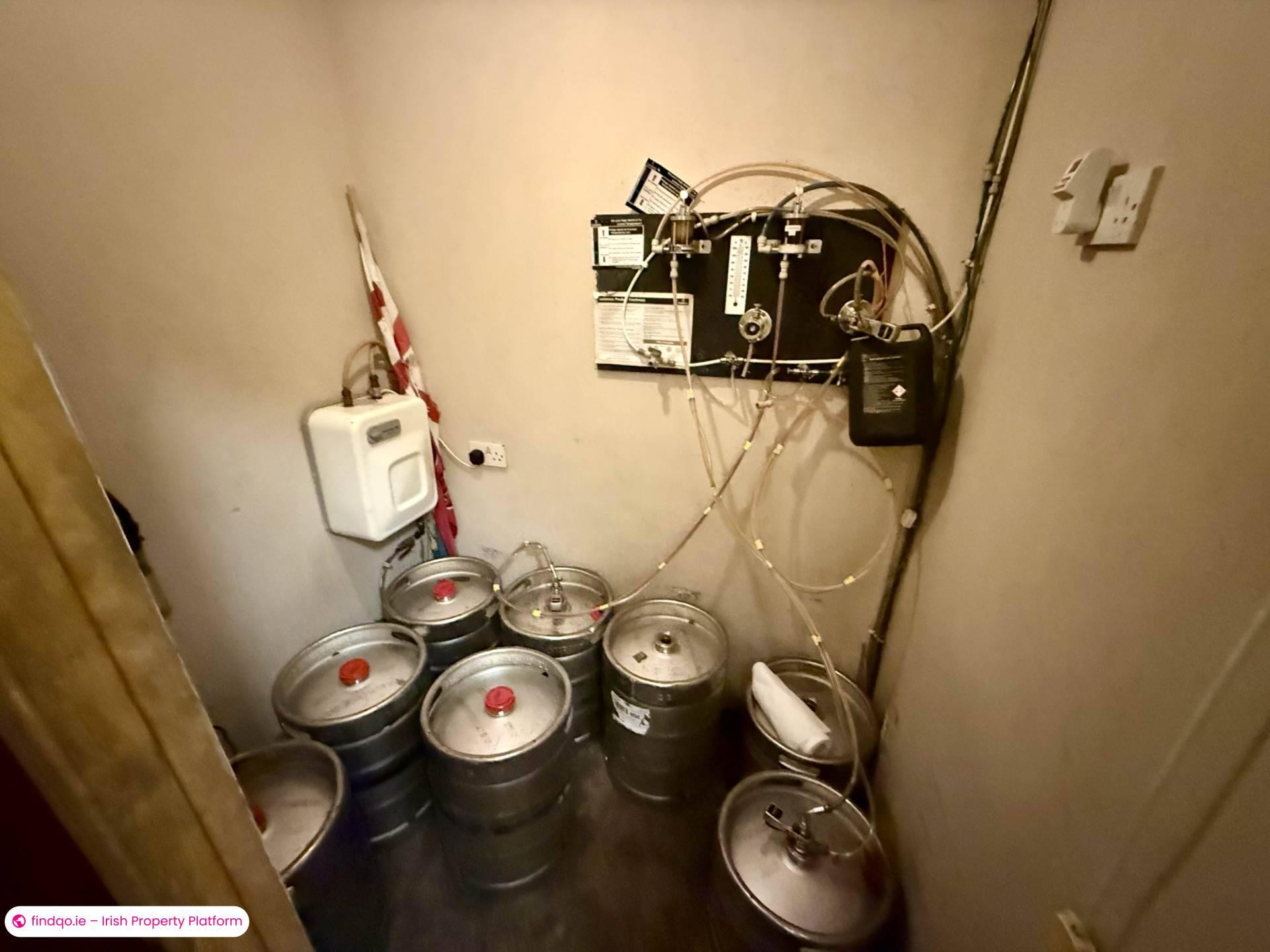 Semi-detached house for Sale in Dunmore, Galway