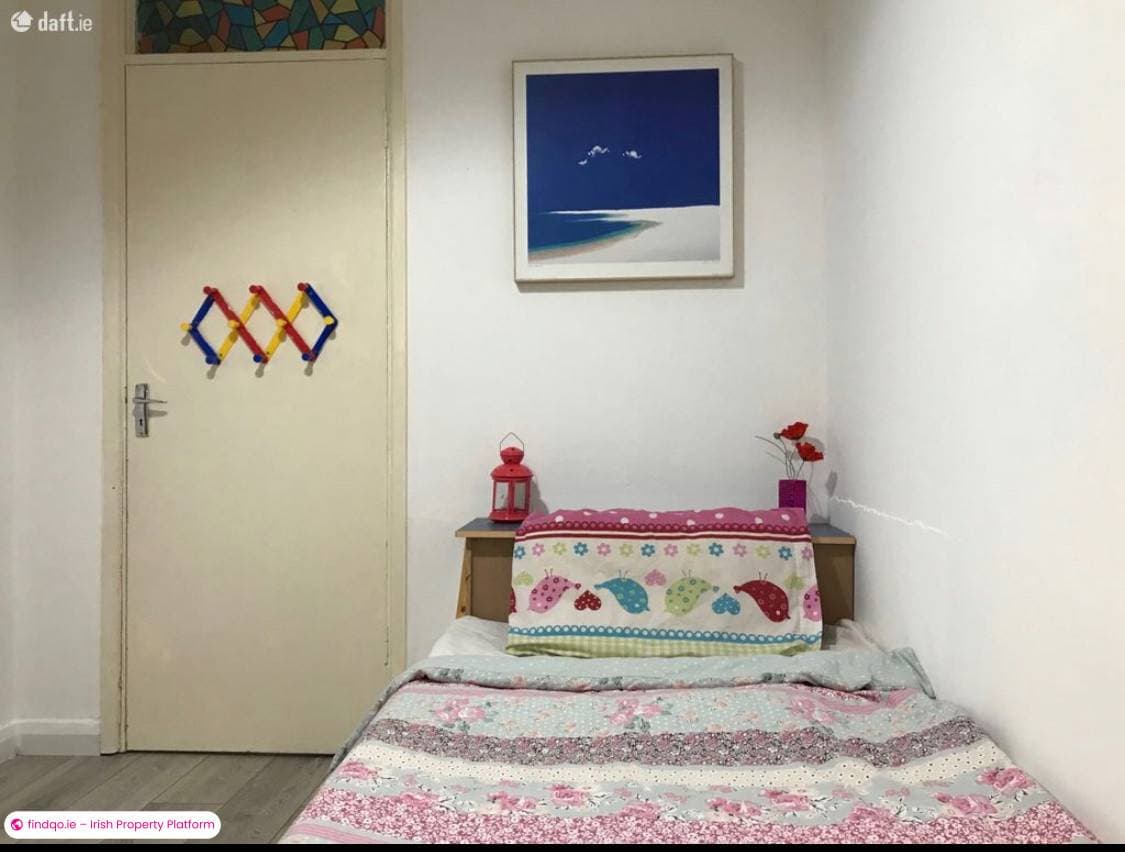 3 Bedroom House for Rent in Ballybane, Galway, H91 FR9F