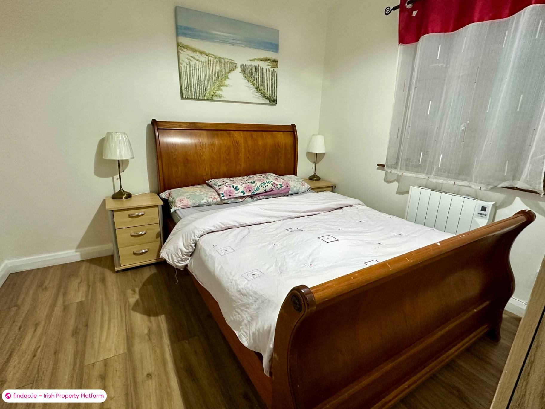 3 Bedroom House for Rent in Ballybane, Galway, H91 FR9F